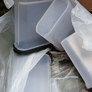 Tupperware spice container